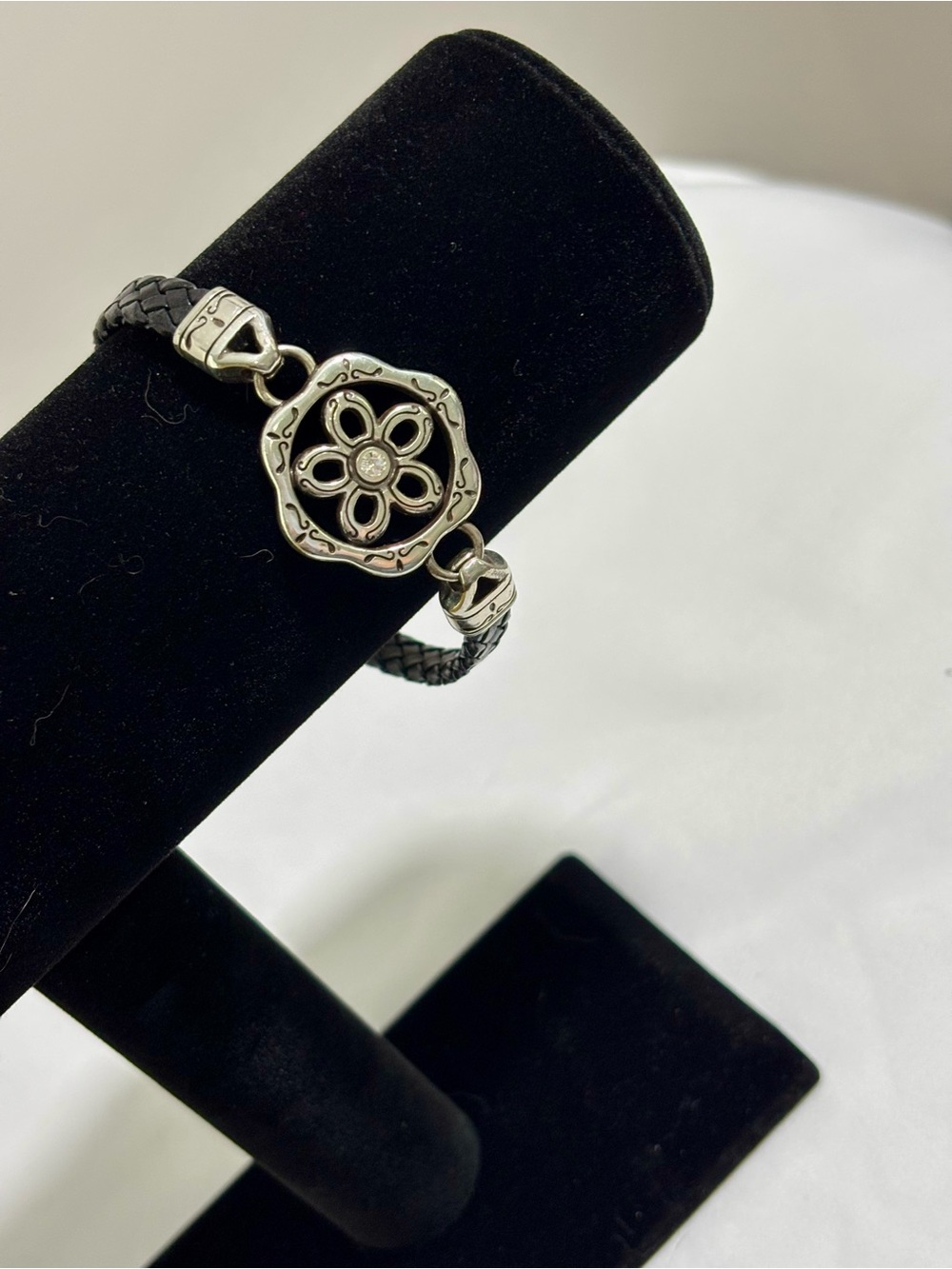 Vintage Brighton "Mai Jin" Reversible Daisy Flower Black Braid Leather Bracelet